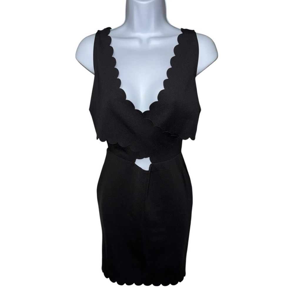 Women’s Topshop Black Scallop Edge BodyCon Dress - 8
